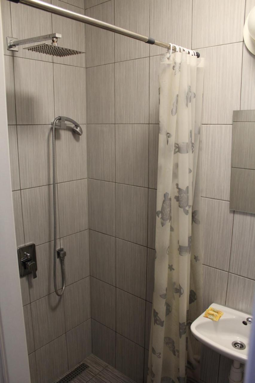 Galeona Bed & Breakfast Elblag Bagian luar foto